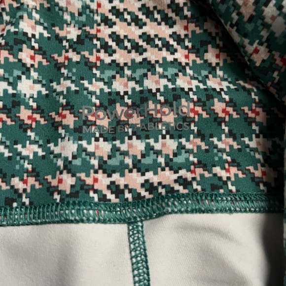 PowerHold Leggings | Fabletics - Picture 3 of 3